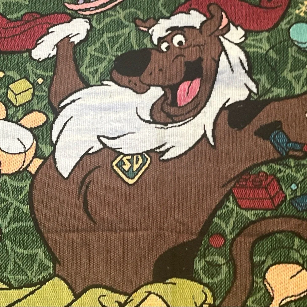 Scooby-Doo Christmas Throw Blanket -Tapestry Festive Red and Green Blanket 46x53